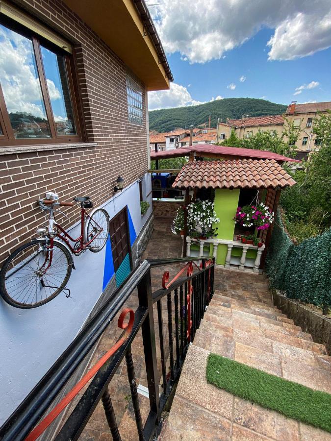 Casa Julian Βίλα Cistierna Εξωτερικό φωτογραφία